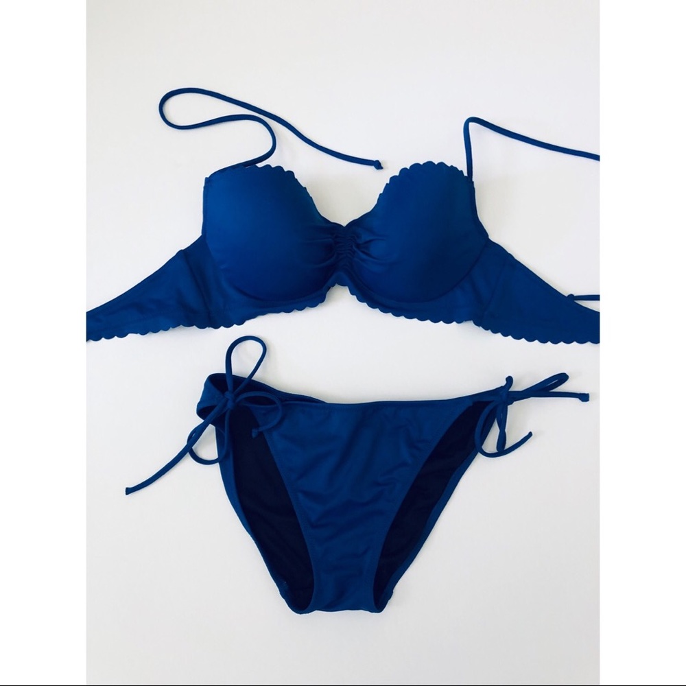 Victoria’s Secrets Swim Set